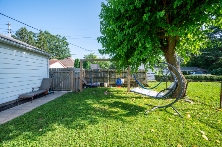 Listing Image 9