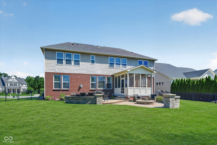 Listing Image 51
