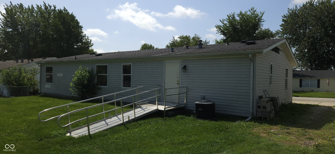 Listing Image 2