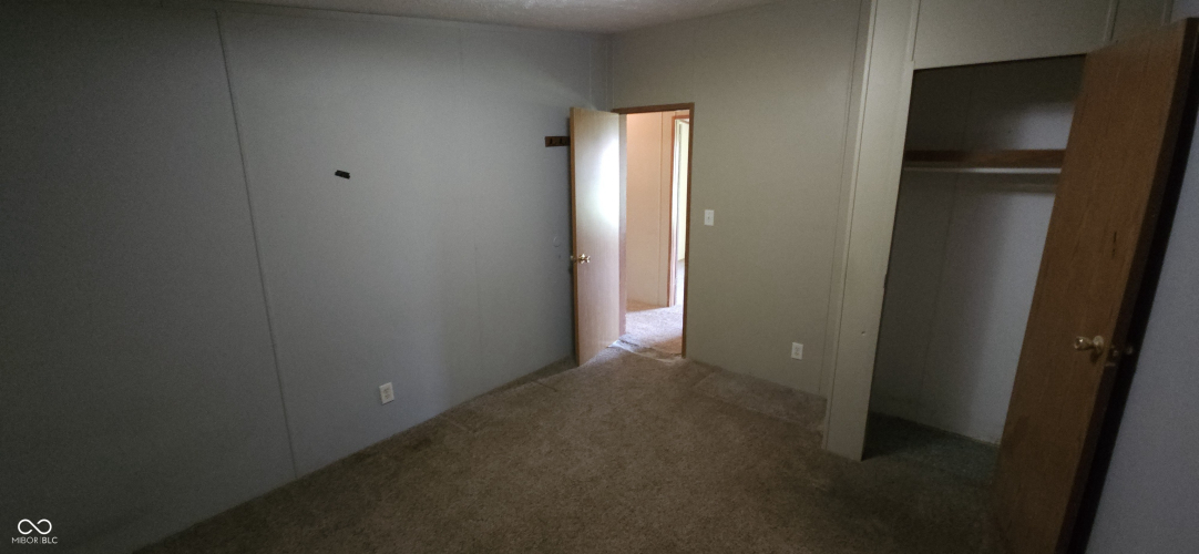 Listing Image 24