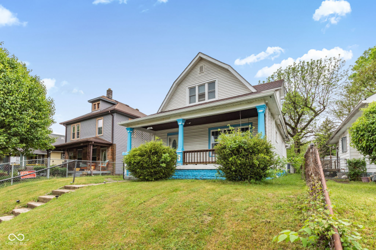 Listing Image 17