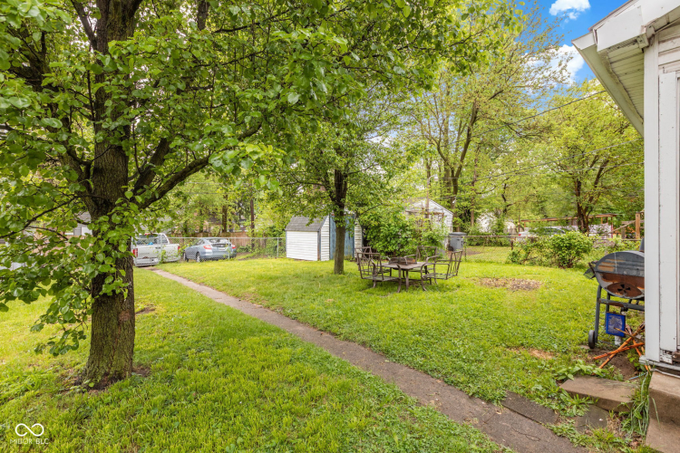 Listing Image 18
