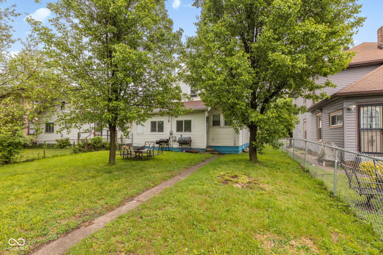 Listing Image 19