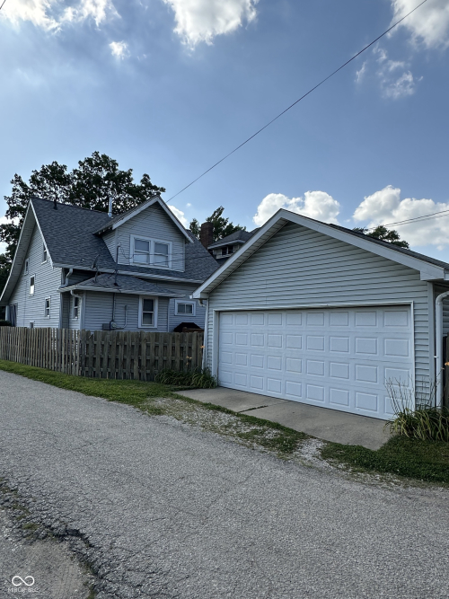 Listing Image 40