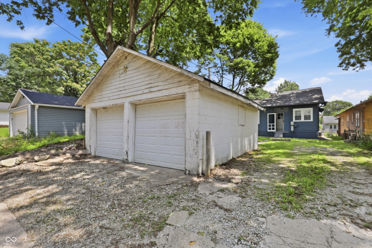 Listing Image 39