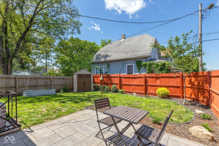 Listing Image 22