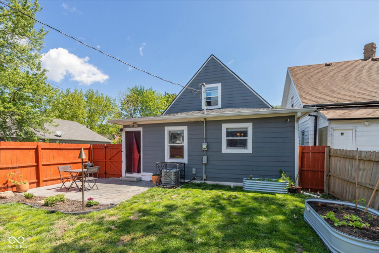 Listing Image 24