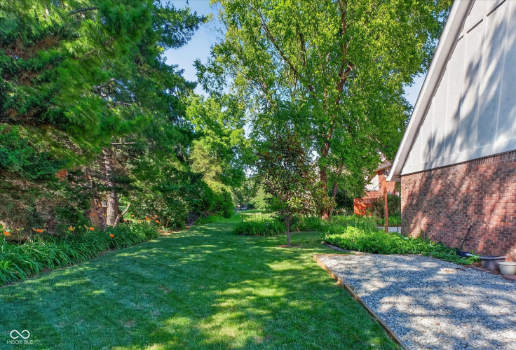 Listing Image 48