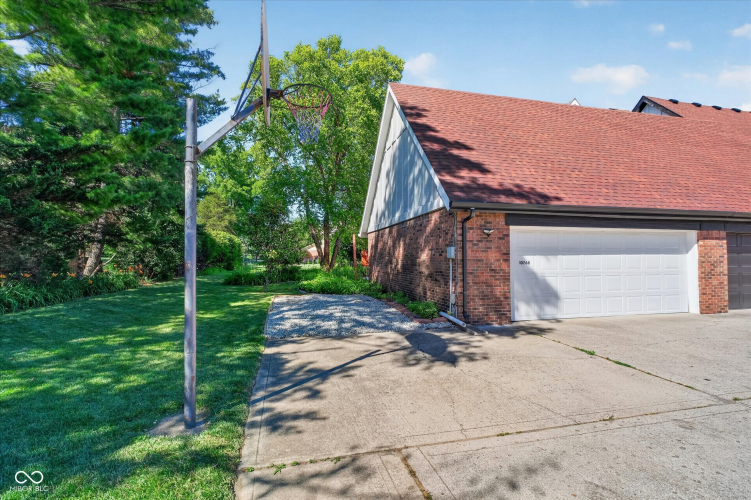 Listing Image 49
