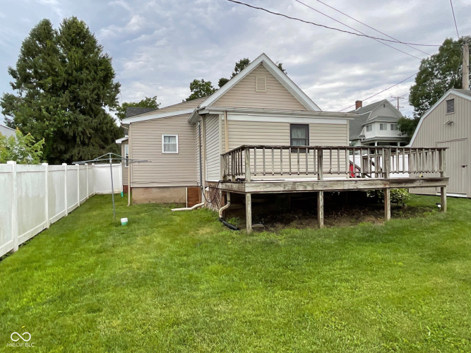 Listing Image 6