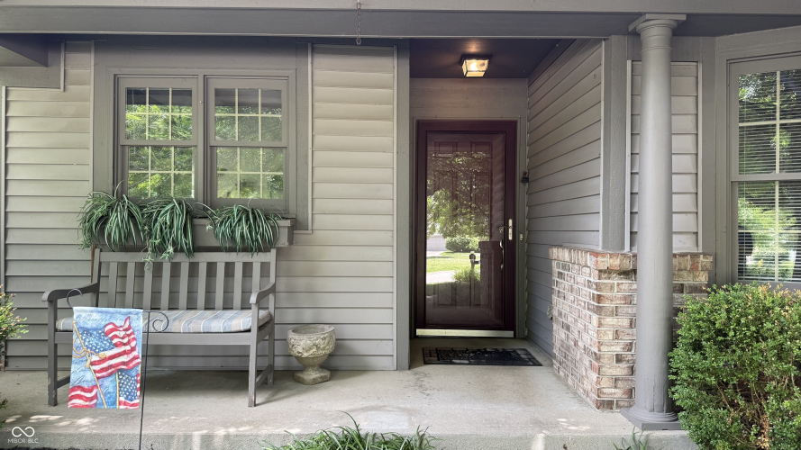 Listing Image 7