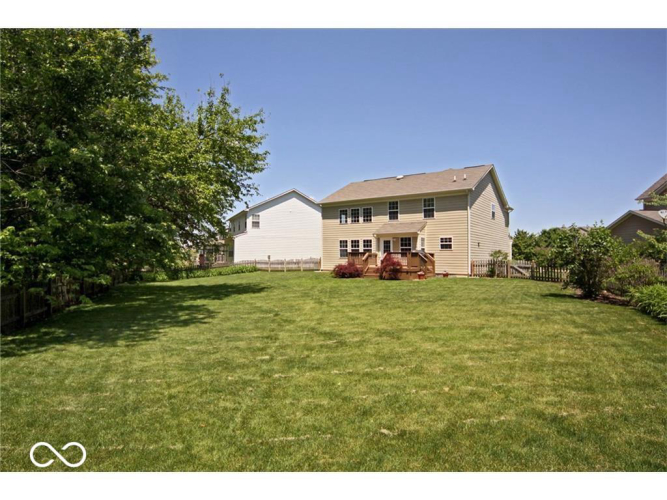 Listing Image 5