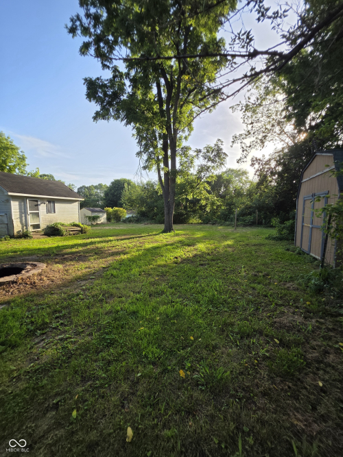 Listing Image 7