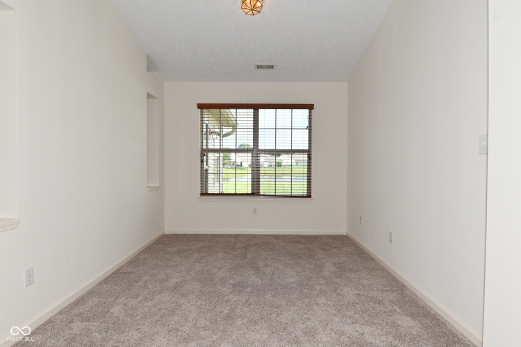 Listing Image 42