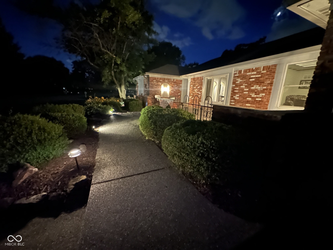Listing Image 42
