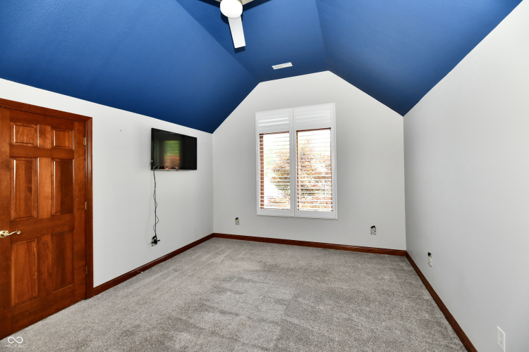 Listing Image 65