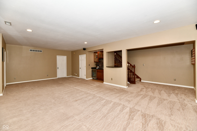 Listing Image 75
