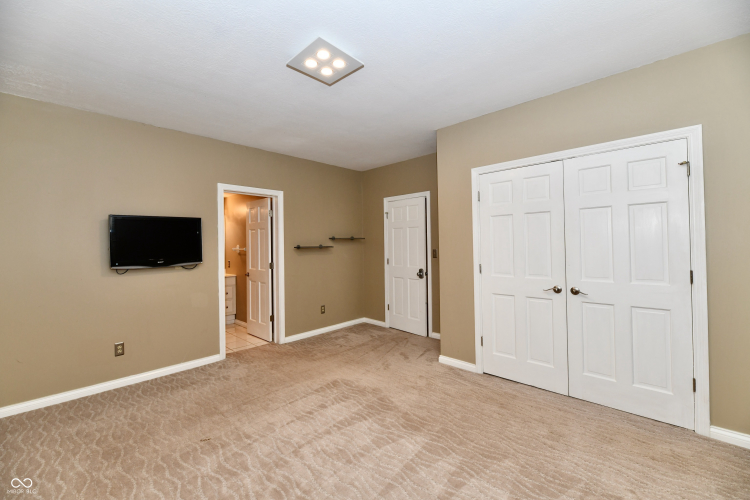 Listing Image 85