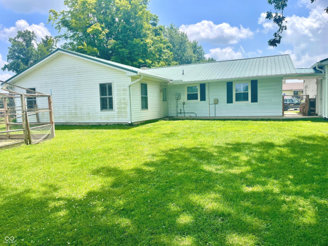 Listing Image 33