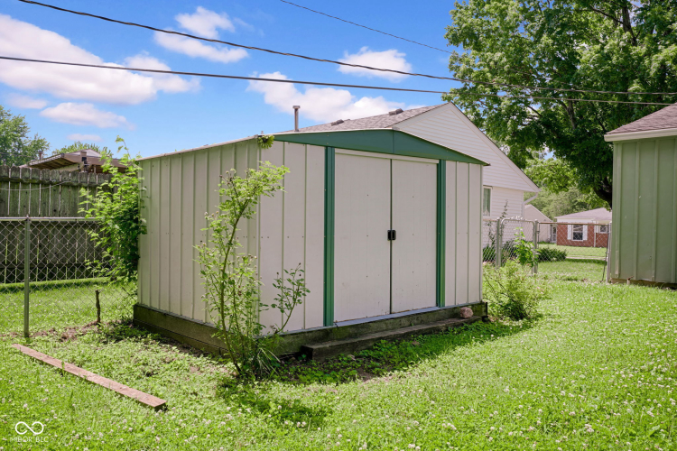 Listing Image 25