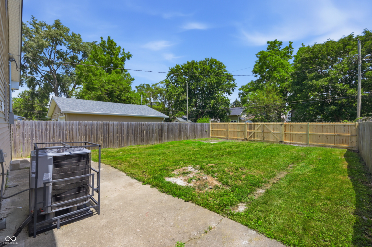 Listing Image 22