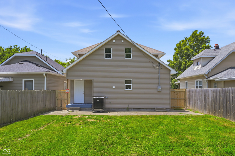Listing Image 23