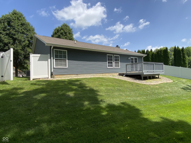 Listing Image 17