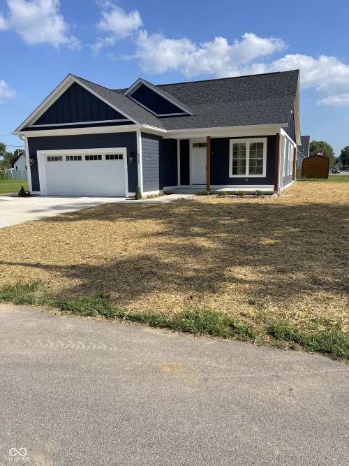 Listing Image 6
