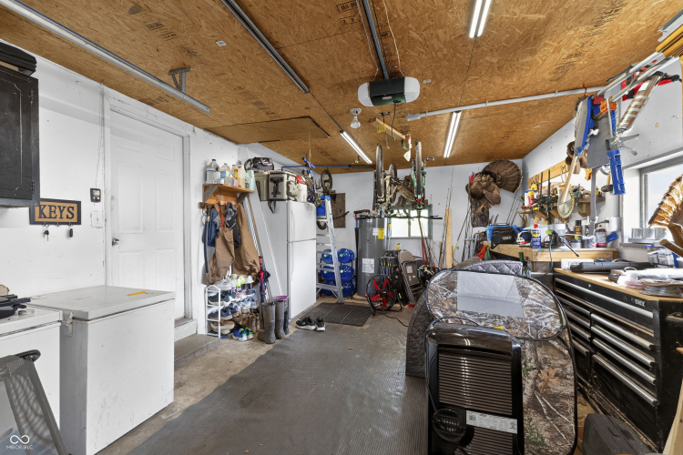 Listing Image 16