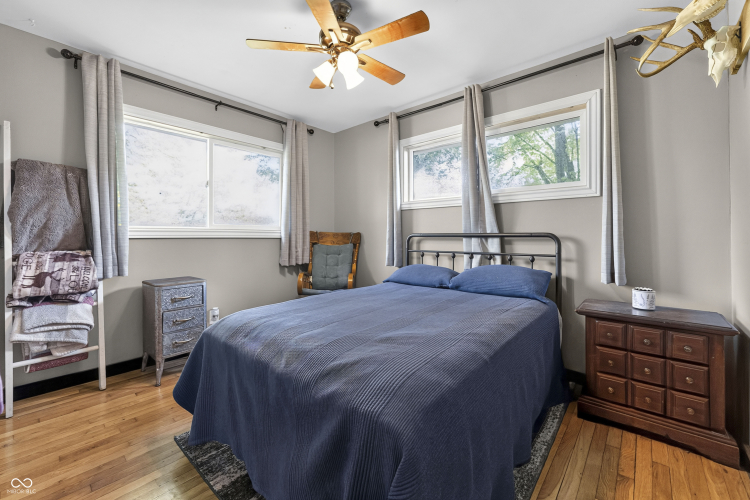 Listing Image 22
