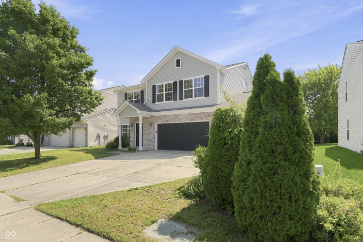 Listing Image 4
