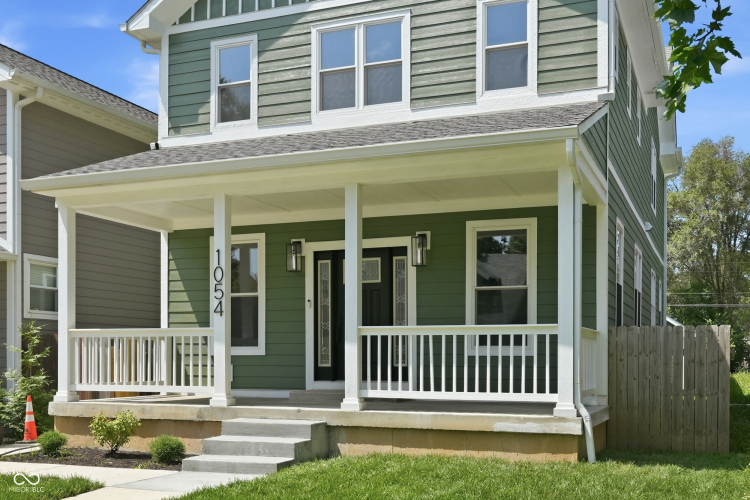 Listing Image 3