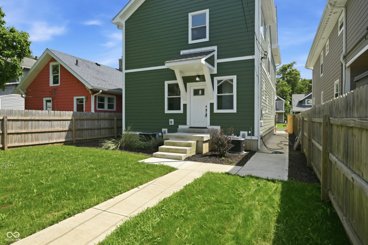 Listing Image 56