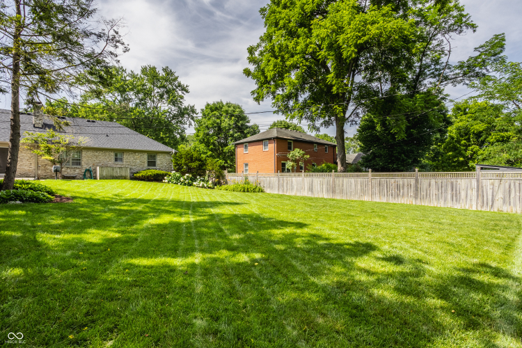 Listing Image 38