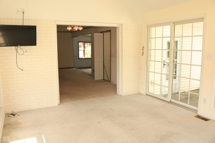 Listing Image 56