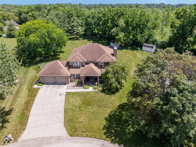 Listing Image 46