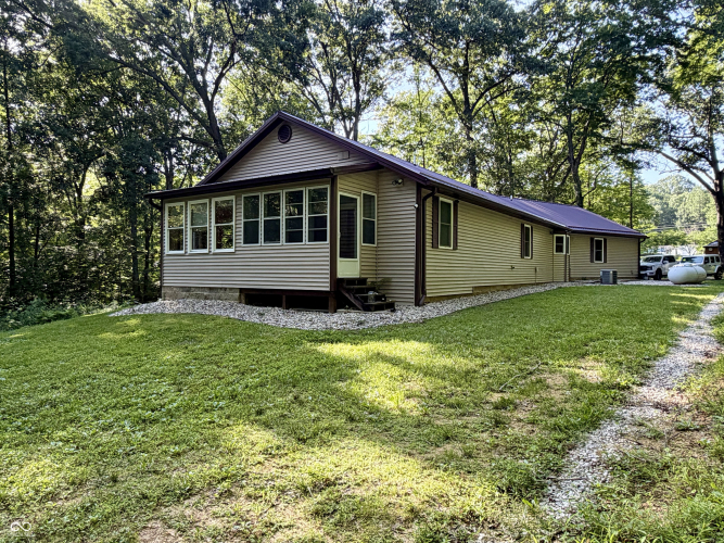 Listing Image 15