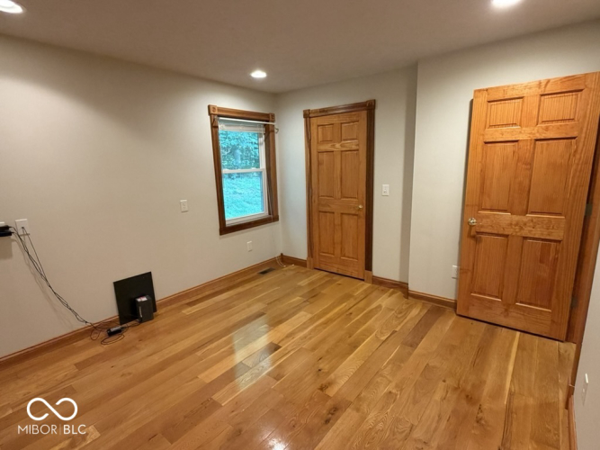 Listing Image 47