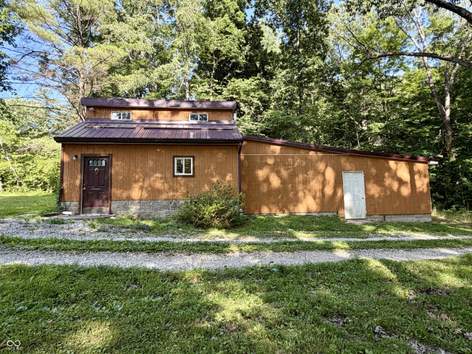 Listing Image 8