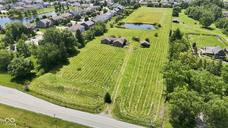Listing Image 17