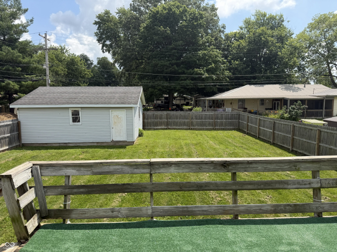 Listing Image 6