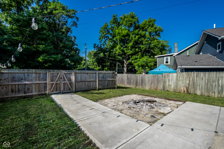 Listing Image 20