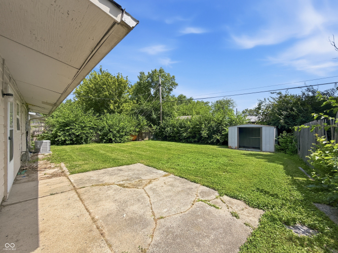 Listing Image 5