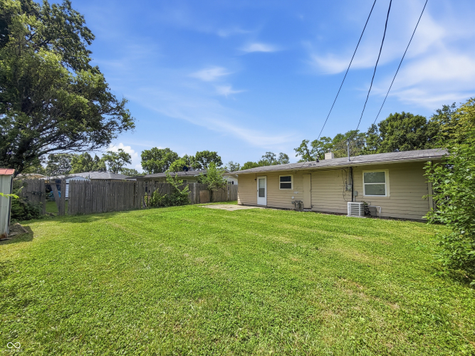 Listing Image 8