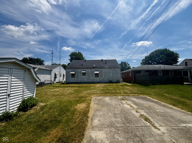 Listing Image 20
