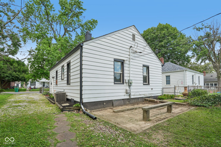 Listing Image 34