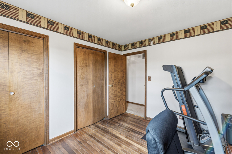 Listing Image 20