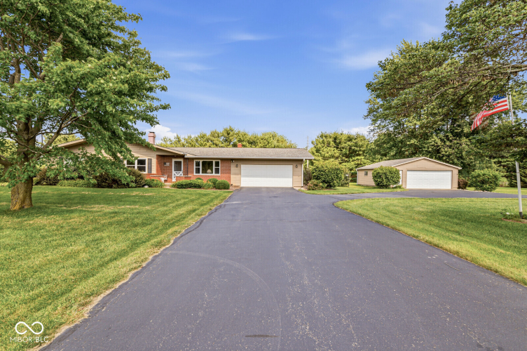 Listing Image 29