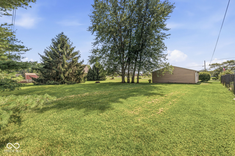 Listing Image 32