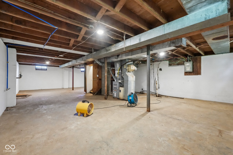 Listing Image 39